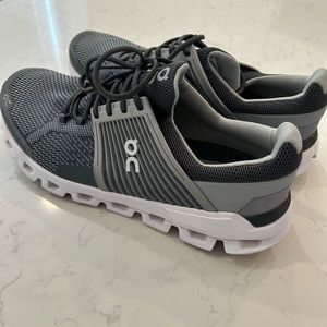 Men’s on cloud running shoes